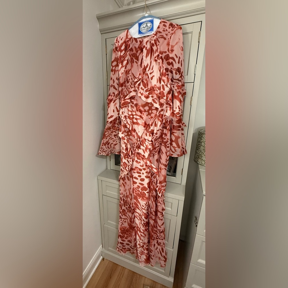 Elegant Red Patterned Maxi Dress